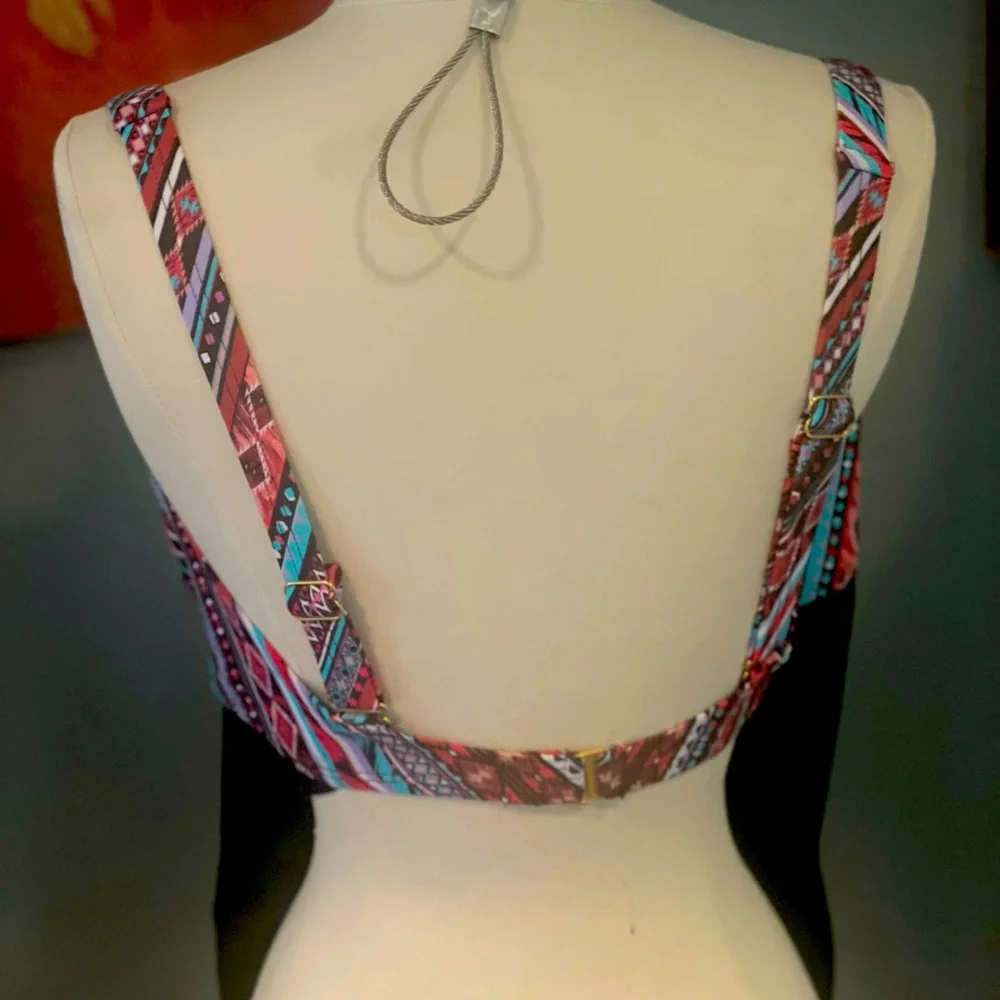 Bathing Suit Set - Picture 6 of 6